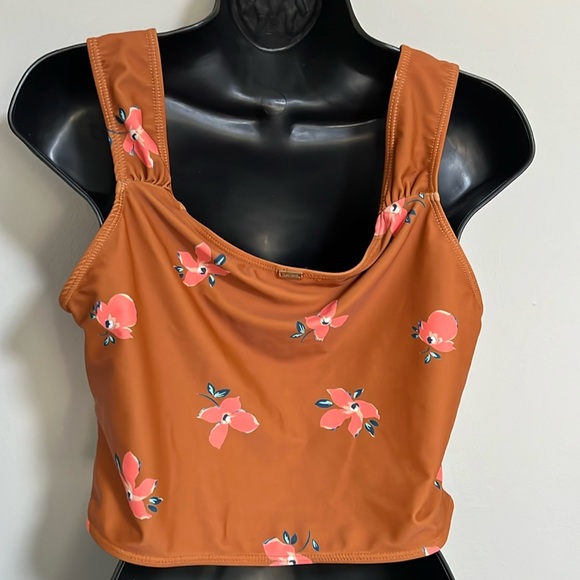 XL June Loop Bikini- Cindy top and Jenelle Super Hi-waist bottoms in Rust floral - Picture 4 of 6